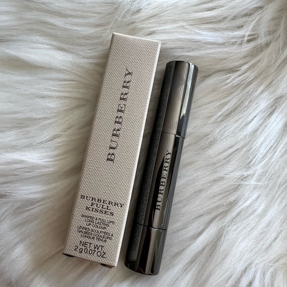 Brand New Burberry Lipstick - Picture 3 of 6